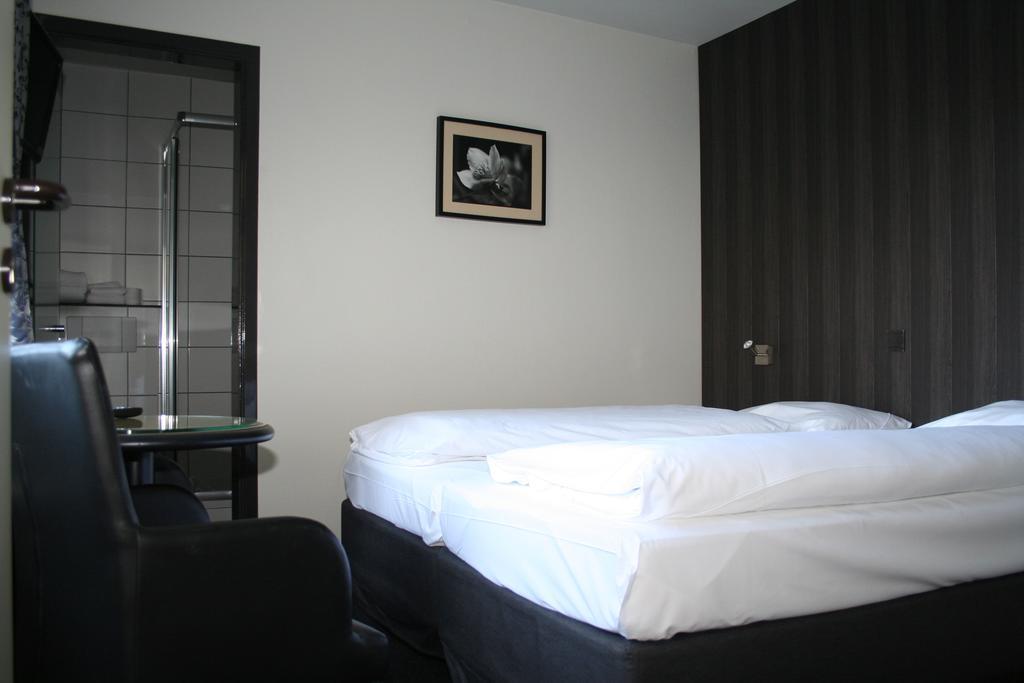 Hotel Admiraal Lanaken Eksteriør bilde
