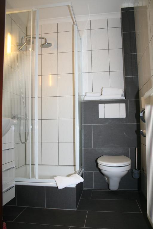 Hotel Admiraal Lanaken Eksteriør bilde