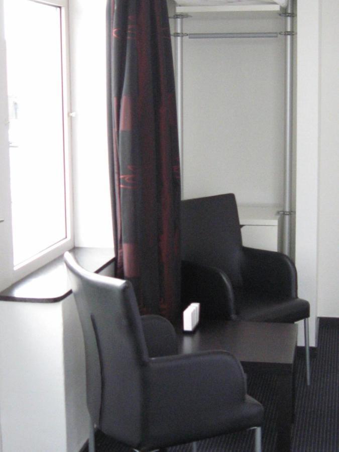 Hotel Admiraal Lanaken Rom bilde